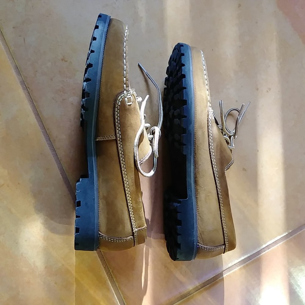 Bass Men's Brown Suede Boat Shoes - Picture 5 of 9